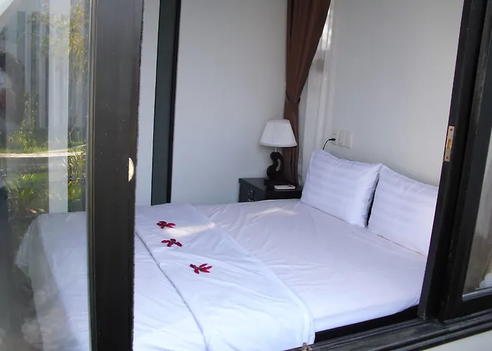 Nguyen Minihouse *