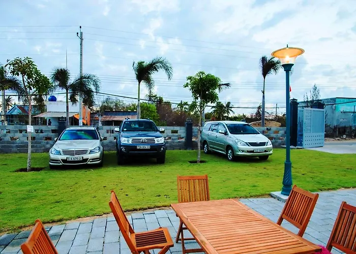 Nguyen Minihouse *
