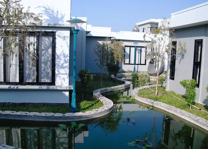 Nguyen Minihouse Villa