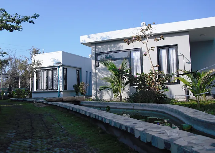 Nguyen Minihouse Villa *