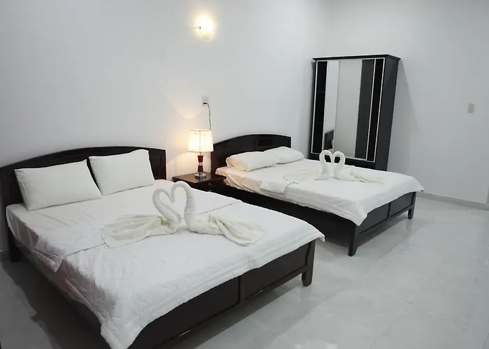 Nguyen Minihouse