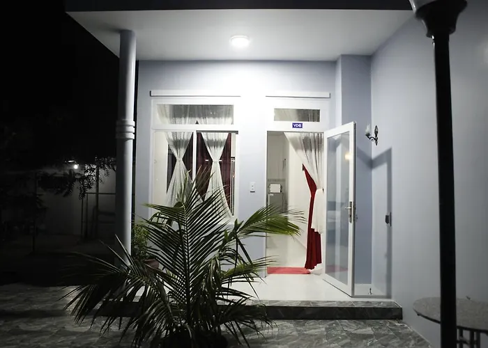 Nguyen Minihouse Villa *